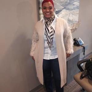 Meet your Posher, Joi